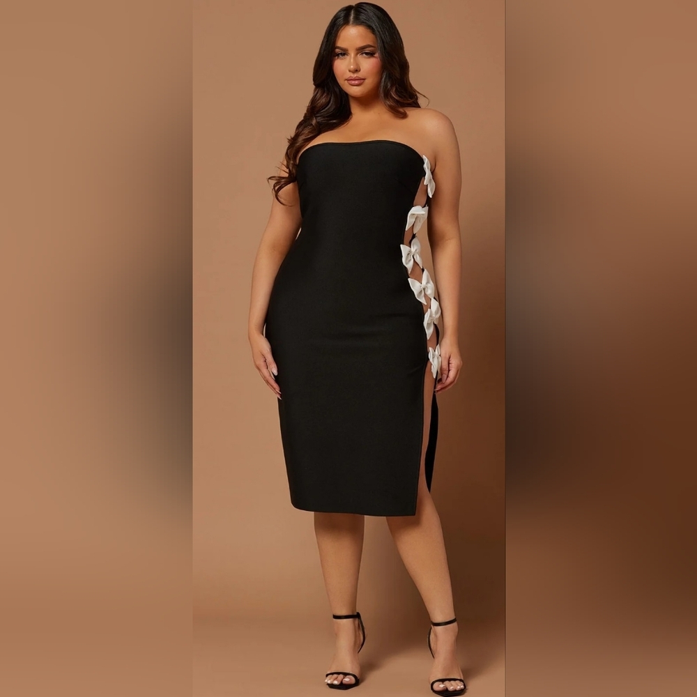 Nova Luxe Black Bandage White Peek a Boo Strapless Dress. Size 3x  +